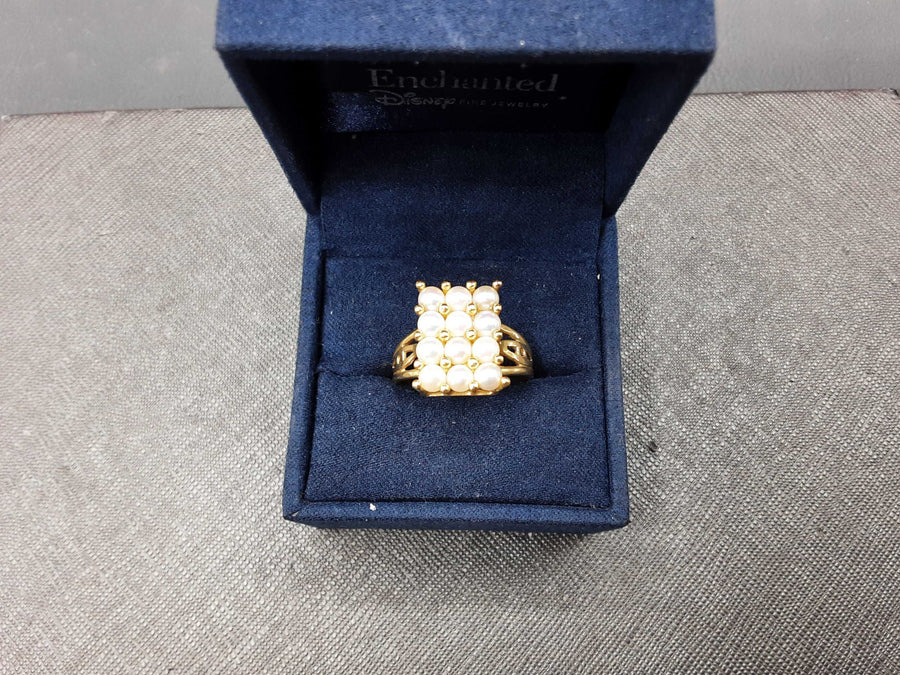 Women's Ring - Yellow Gold 18k (.750) 6.3 grams Size 10