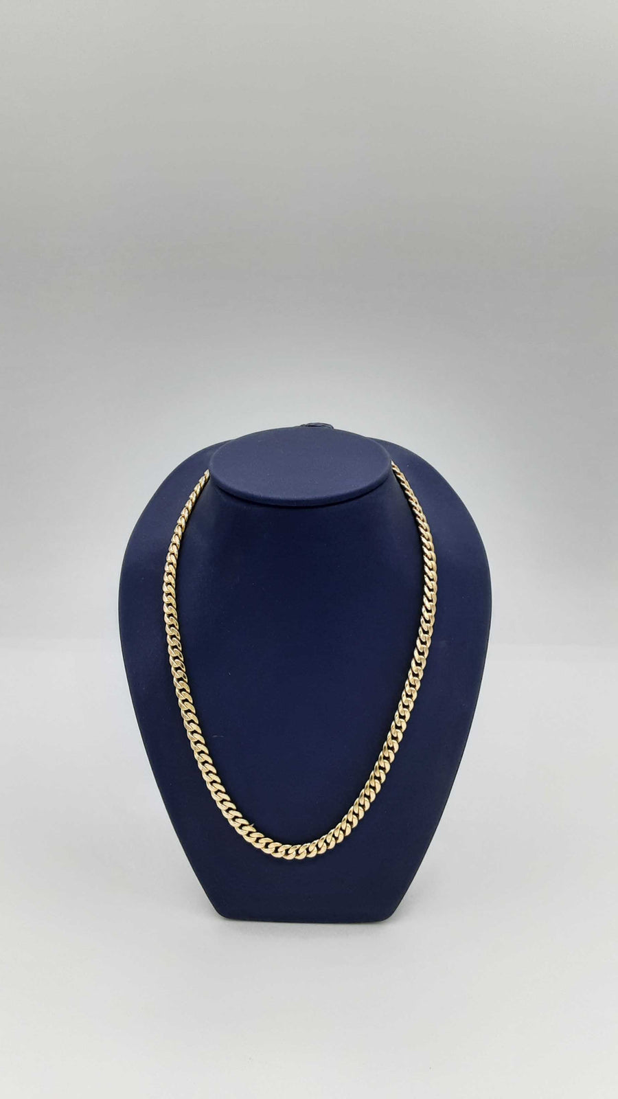 Cuban Link Chain - Yellow Gold 10k (.417) 14.1 grams 18 inch