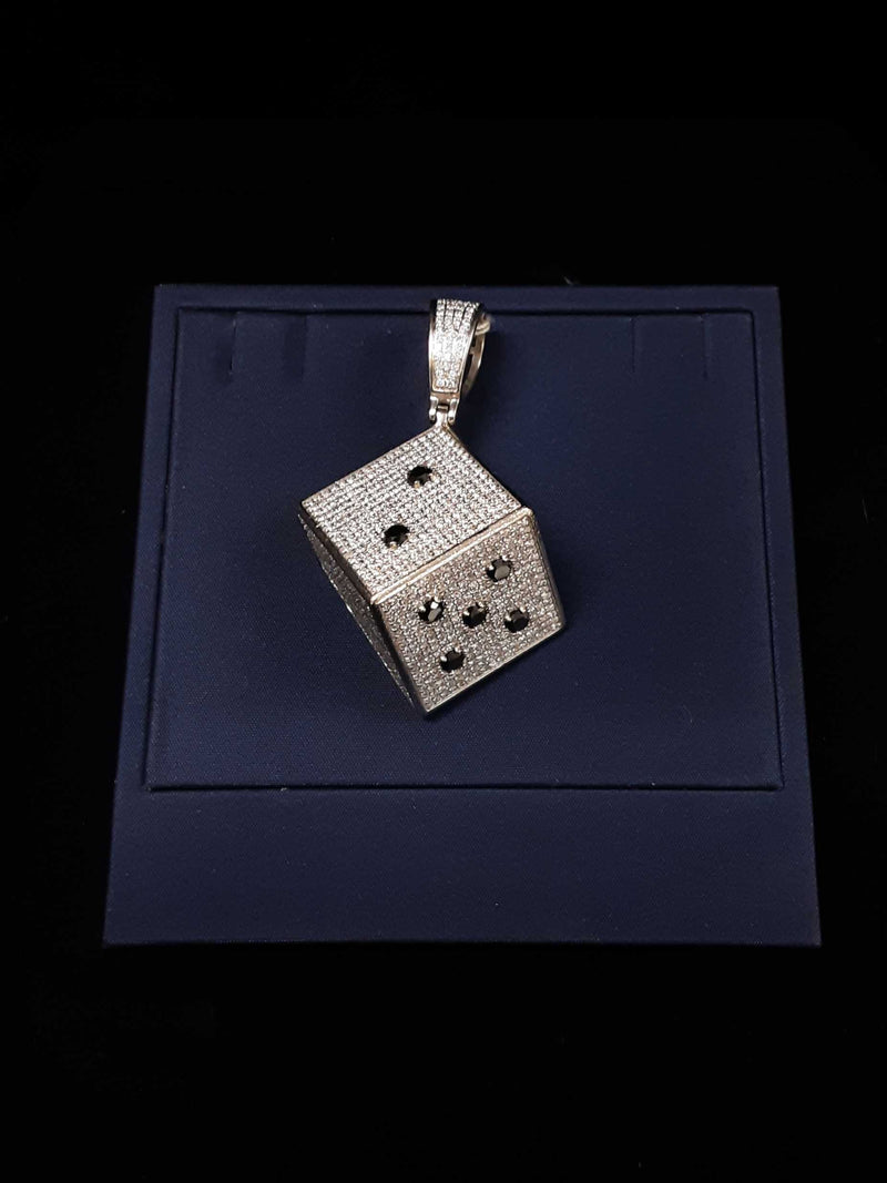 White Gold 14k (.585) 23.2 grams