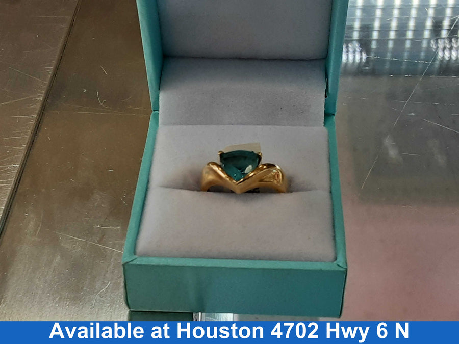 Women's Ring - Yellow Gold 10k (.417) 3.6 grams Size 20