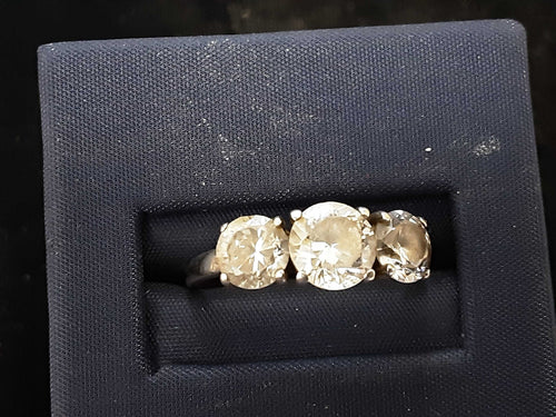 Women's Ring - Silver 2.5 grams Size 7