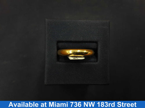 Ring - Wedding Band - Yellow Gold 18k (.750) 6.3 grams Size 11.5