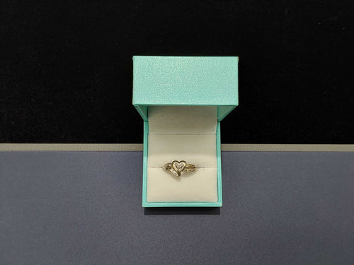 Women's Ring - White Gold 10k (.417) 1.8 grams Size 7