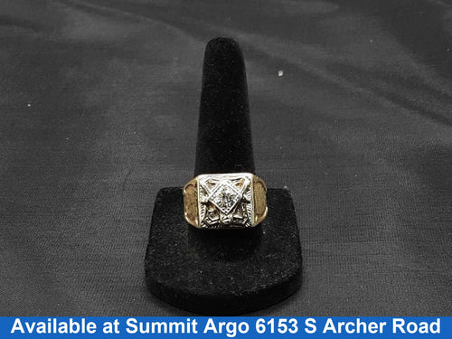 Men's Ring - Yellow Gold 14k (.585) 9.8 grams Size 9.5