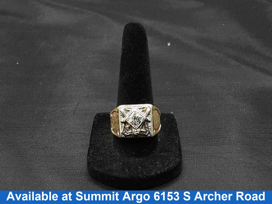 Men's Ring - Yellow Gold 14k (.585) 9.8 grams Size 9.5