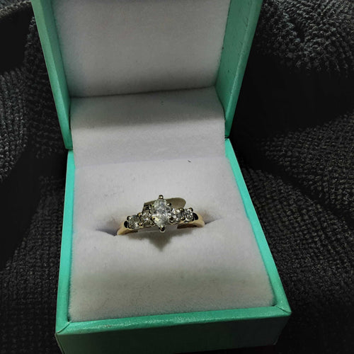 Women's Ring - Yellow Gold 14k (.585) 3.6 grams Size 6.5