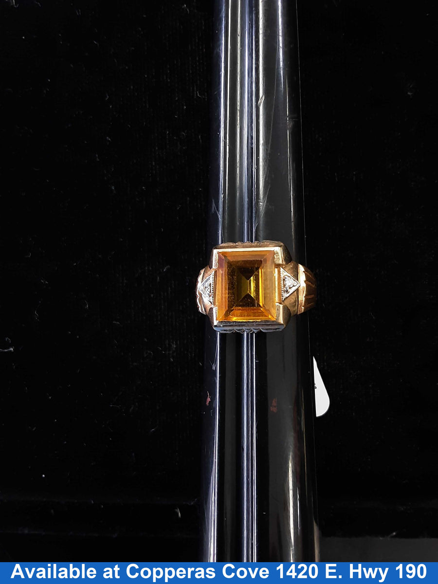 Men's Ring - Yellow Gold 14k (.585) 8.6 grams Size 10