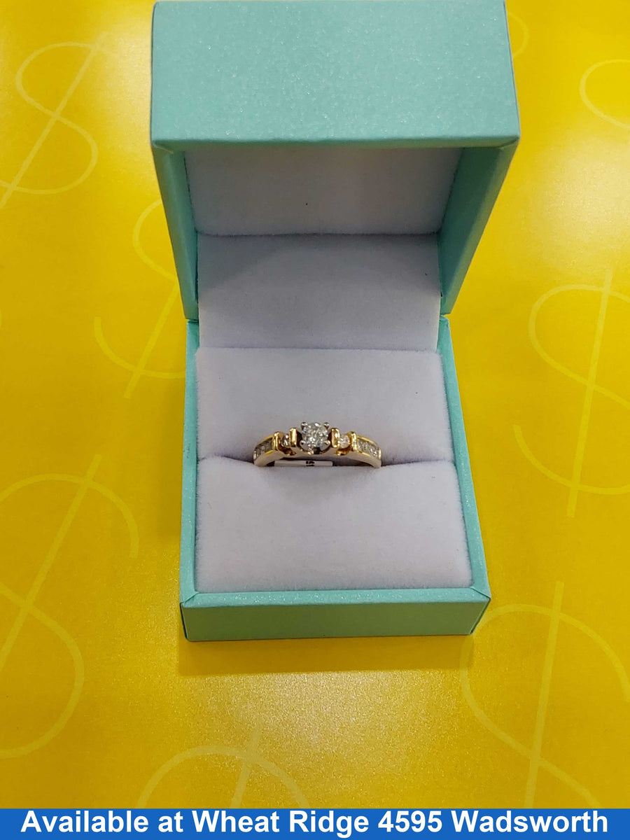 Women's Ring - Yellow Gold 14k (.585) 3.5 grams Size 7.5