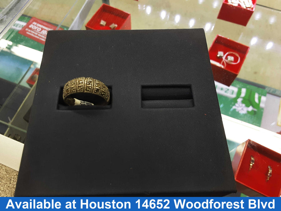 Women's Ring - Silver 4.2 grams Size 9