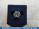 Women's Ring - Silver 3.5 grams Size 7