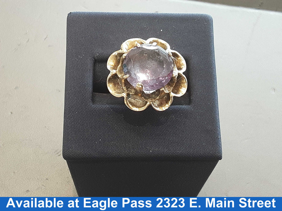 Women's Ring - Yellow Gold 14k (.585) 6.9 grams Size 7.5