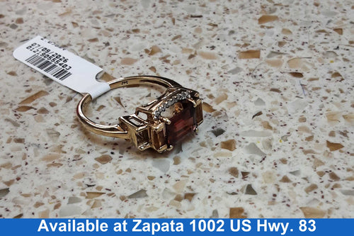 Women's Ring - Yellow Gold 10k (.417) 3.3 grams Size 7.5