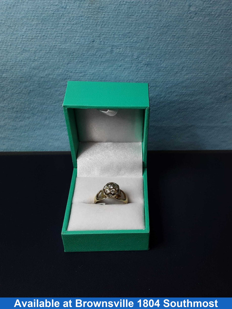 Women's Ring - Yellow Gold 10k (.417) 2.8 grams Size 6