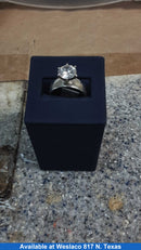 Women's Ring - Solitaire - Silver 5.6 grams Size 7