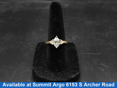 Women's Ring - Solitaire - Yellow Gold 14k (.585) 2.9 grams Size 6.5