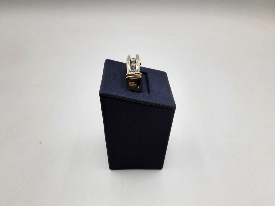 Men's Ring - White Gold 14k (.585) 8.9 grams Size 10.5