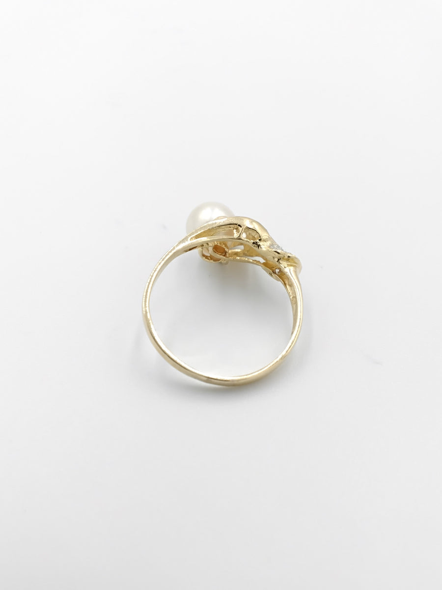 Women's Ring - Yellow Gold 14k (.585) 2.7 grams Size 7