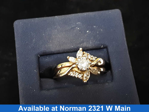 Women's Ring - Yellow Gold 14k (.585) 3.9 grams Size 9