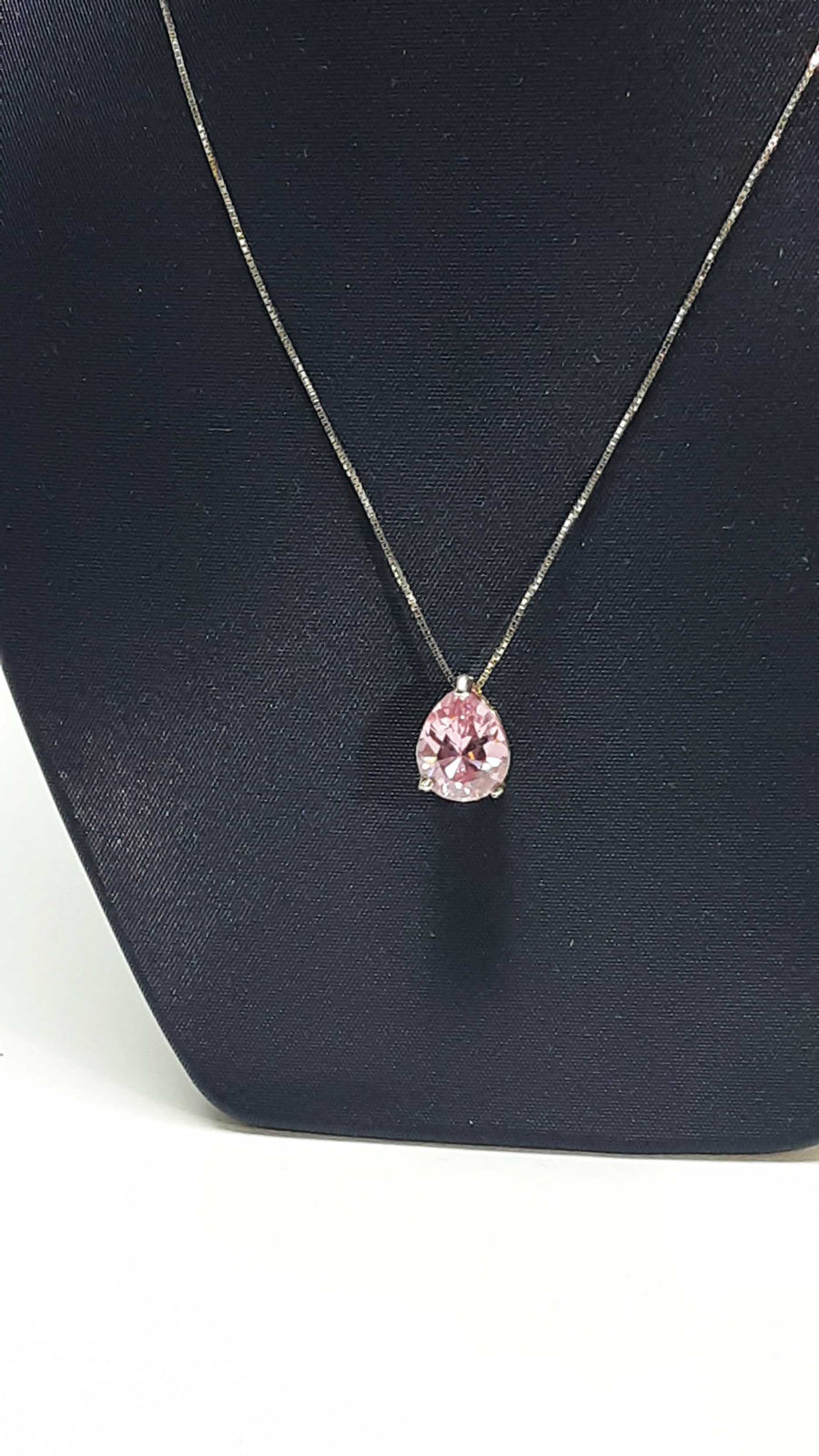 Chain - White Gold 18k (.750) 2.2 grams 15 inch