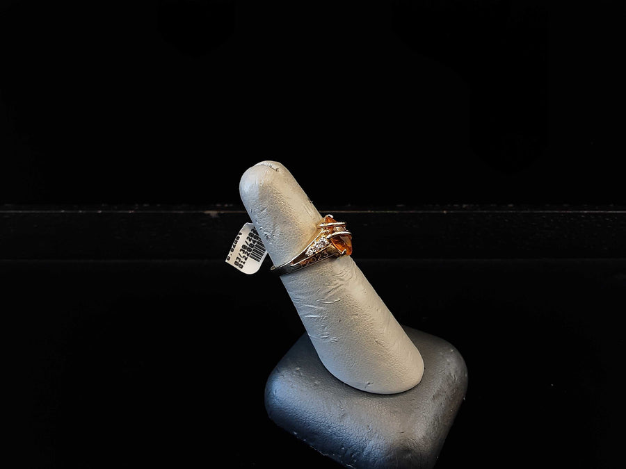 Women's Ring - High School Ring - Yellow Gold 14k (.585) 3.5 grams Size 10