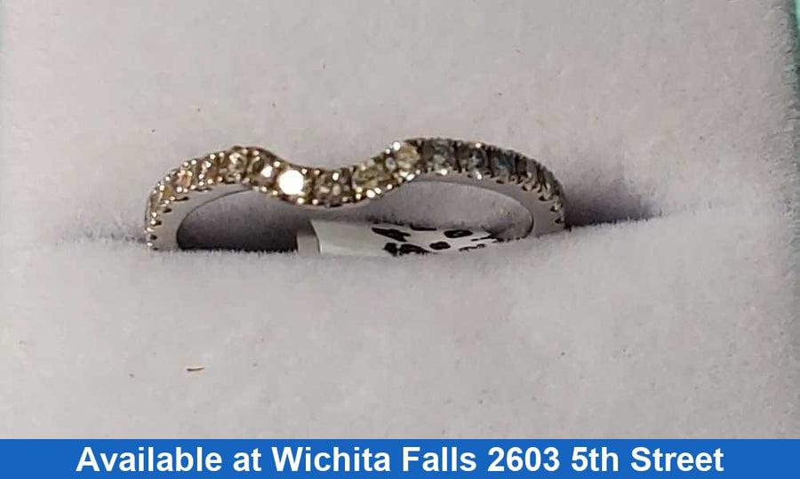 Women's Ring - Anniversary - White Gold 14k (.585) 2 grams Size 7