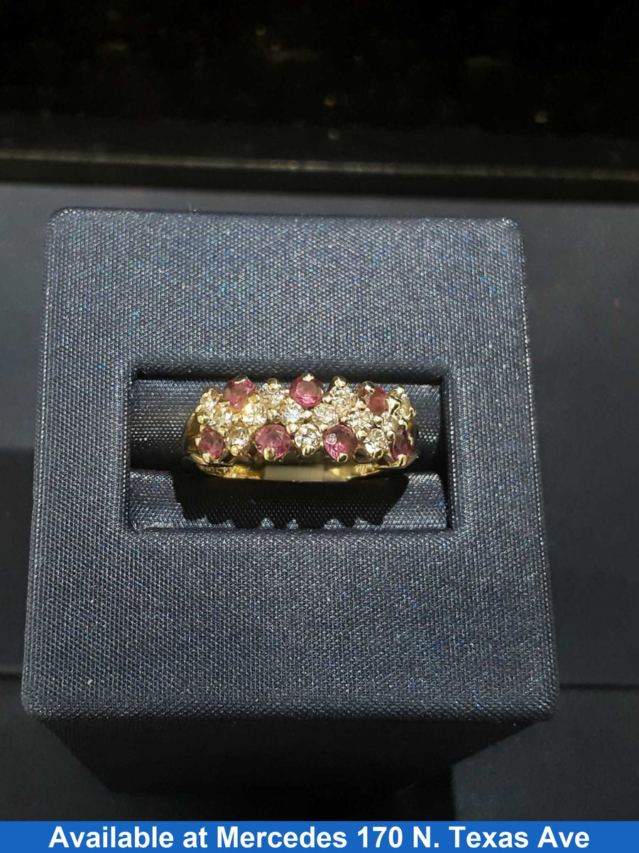 Women's Ring - Yellow Gold 10k (.417) 2.6 grams Size 20