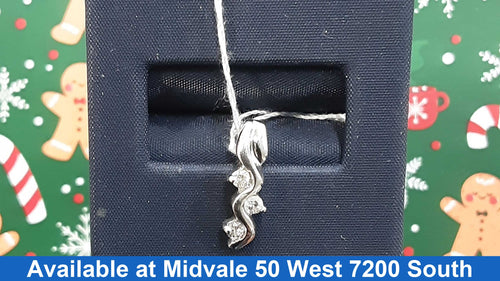 Diamond Pendant - White Gold 10k (.417) 0.9 grams