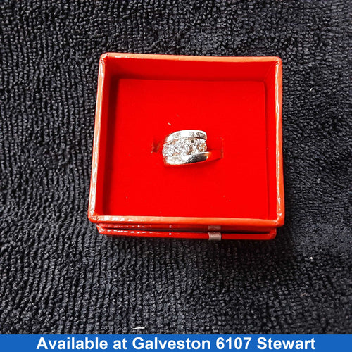 Women's Ring - White Gold 14k (.585) 5.6 grams Size 6.5
