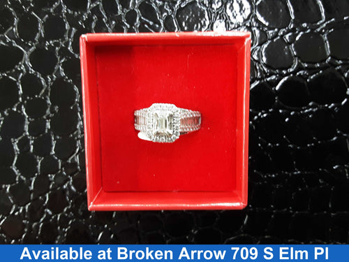 Women's Ring - White Gold 14k (.585) 5.9 grams Size 20