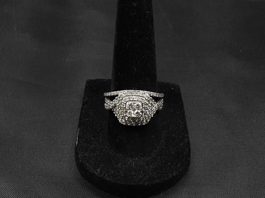 Ring - Engagement Set - White Gold 14k (.585) 5.3 grams Size 7
