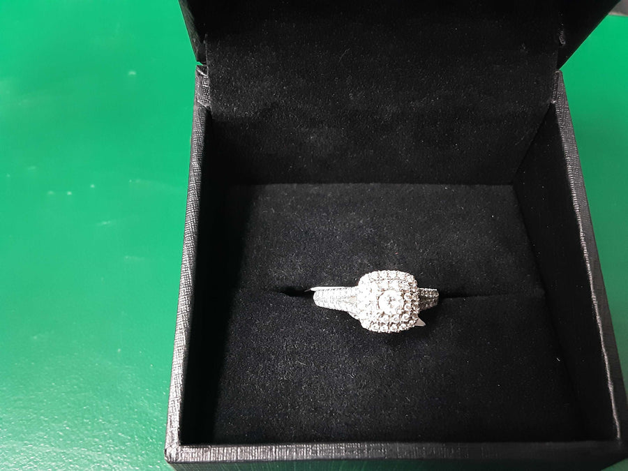 Ring - Engagement Set - White Gold 14k (.585) 2.6 grams Size 5