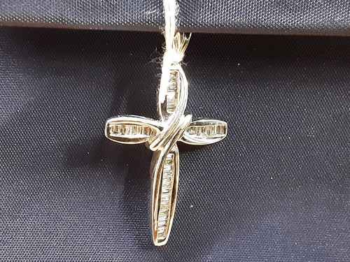 Religious Pendant - White Gold 10k (.417) 2 grams