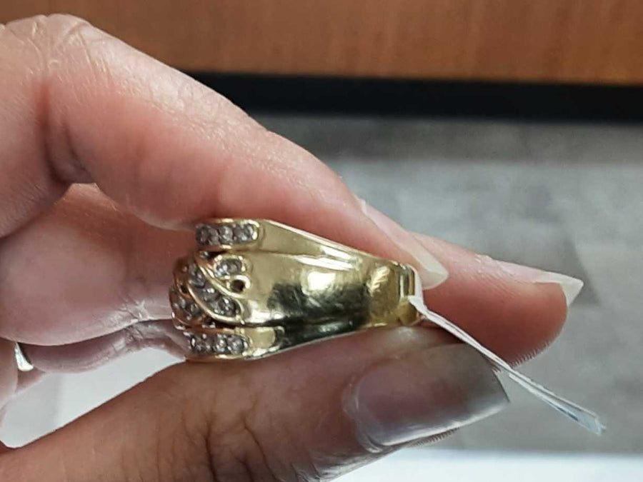 Men's Ring - Yellow Gold 10k (.417) 8.1 grams Size 8