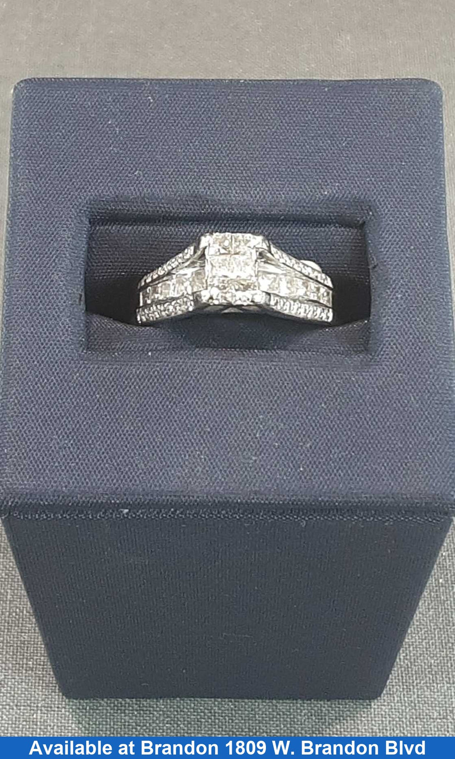 Women's Ring - White Gold 14k (.585) 4.3 grams Size 8