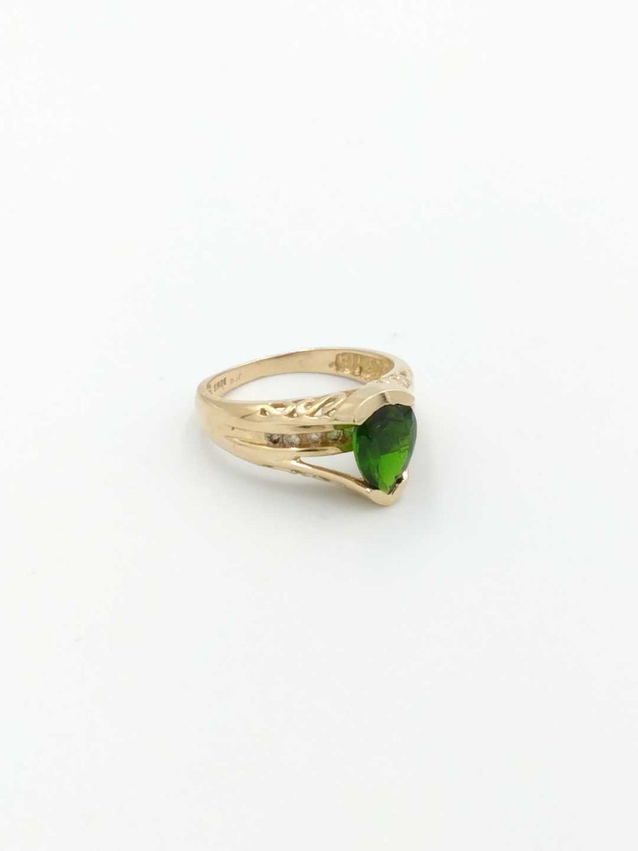 Women's Ring - Yellow Gold 14k (.585) 4.3 grams Size 7