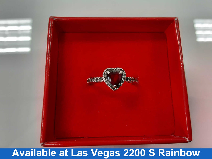 Women's Ring - Silver 1.7 grams Size 8