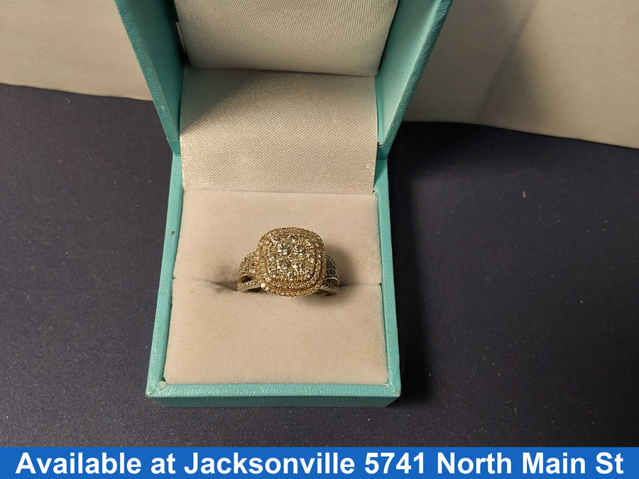 Women's Ring - White Gold 10k (.417) 4.6 grams Size 5