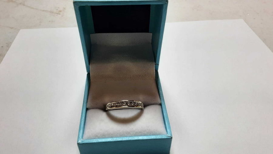 Ring - Wedding Band - White Gold 14k (.585) 2.6 grams Size 7.5