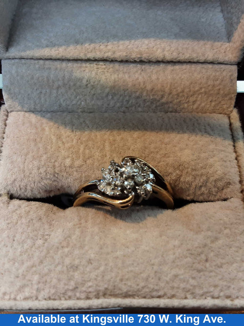 Women's Ring - Yellow Gold 10k (.417) 2.6 grams Size 6.5