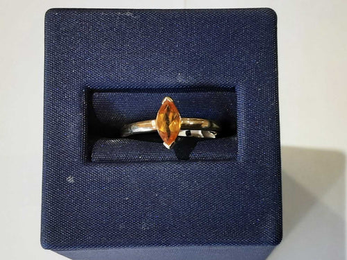 Women's Ring - Solitaire - Yellow Gold 10k (.417) 1.8 grams Size 4.5