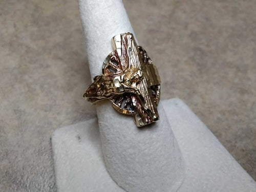 Men's Ring - Yellow Gold 14k (.585) 9.3 grams Size 9.5