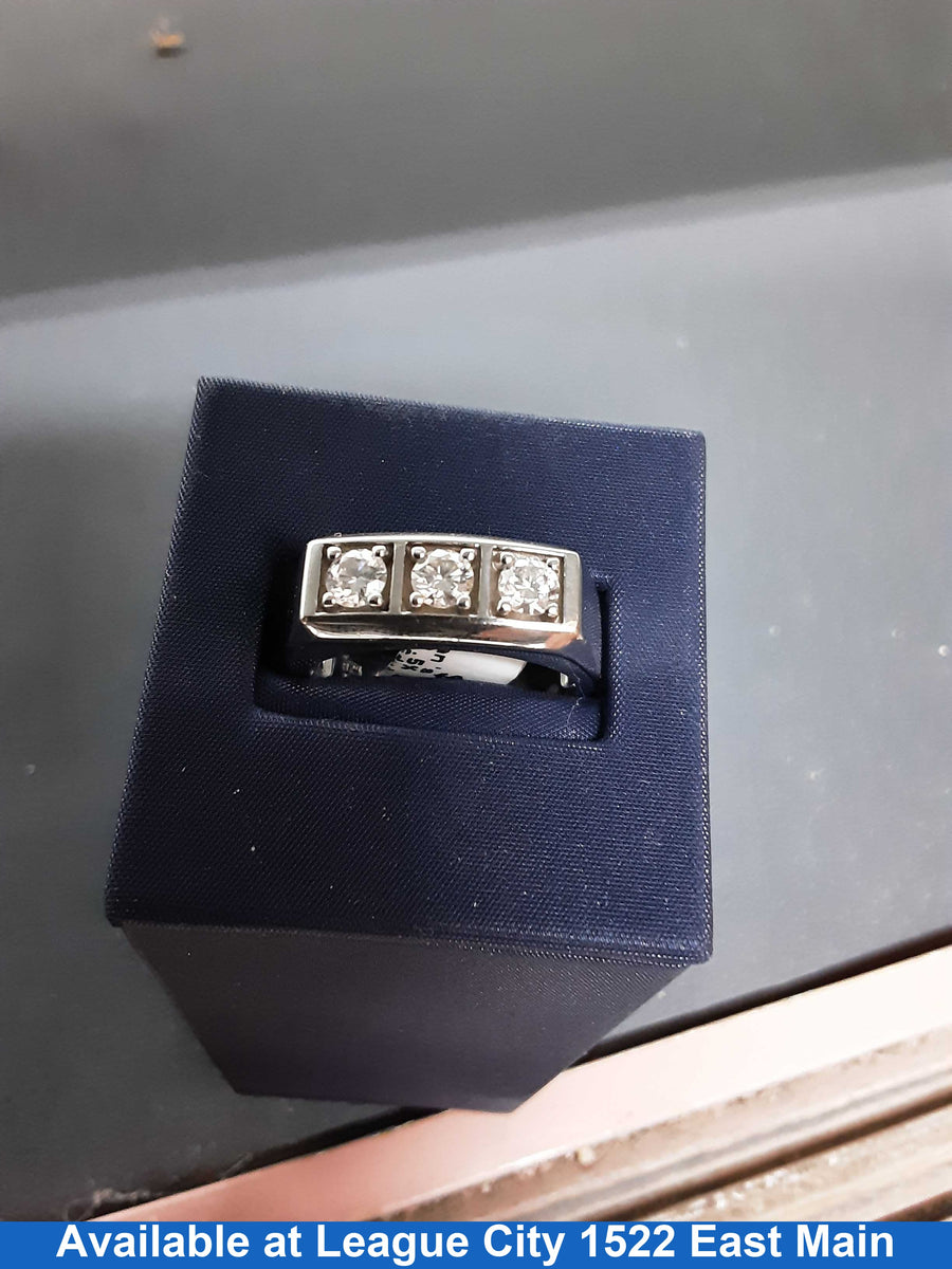 Men's Ring - Silver 6.9 grams Size 10