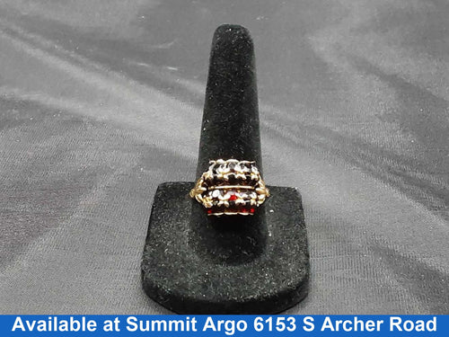 Women's Ring - Yellow Gold 18k (.750) 6.9 grams Size 8