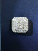 Men's Ring - Yellow Gold 10k (.417) 7.2 grams Size 9