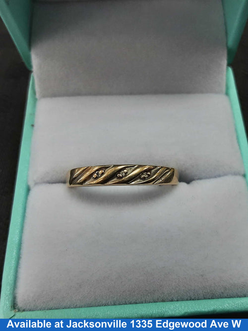 Ring - Wedding Band - Yellow Gold 10k (.417) 1.7 grams Size 7