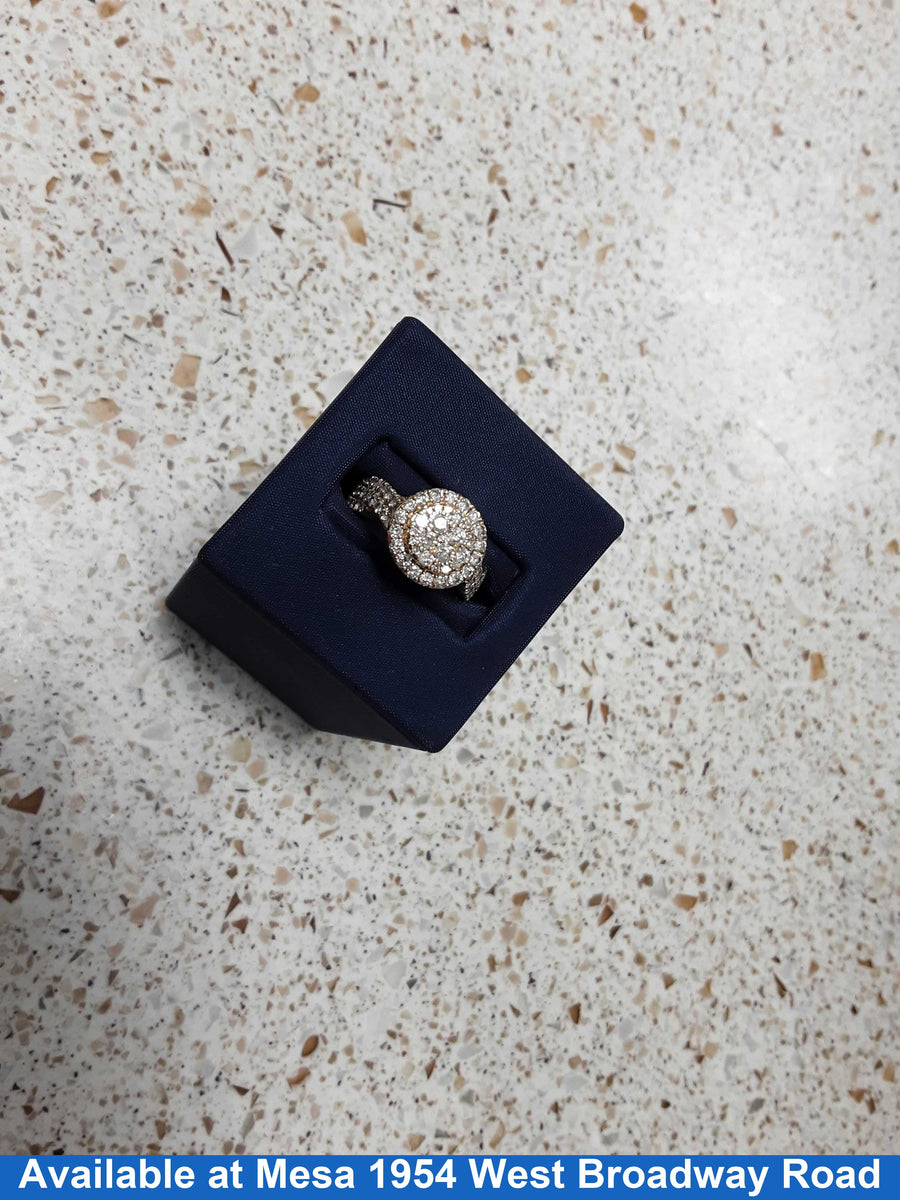 Women's Ring - Yellow Gold 10k (.417) 5.6 grams Size 20