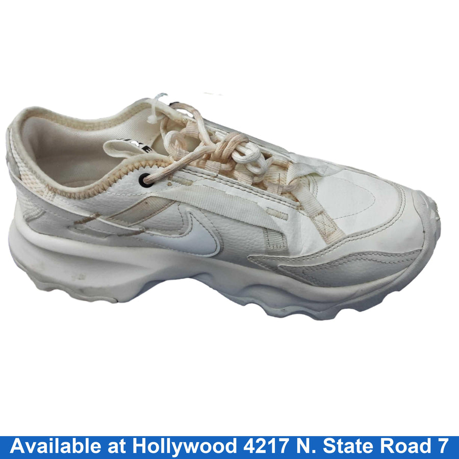Nike Dd9682-100 White