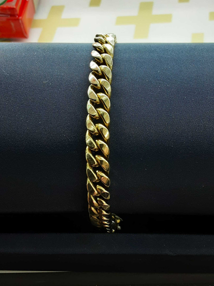 Cuban Link Bracelet - Yellow Gold 10k (.417) 12.2 grams 7 inch