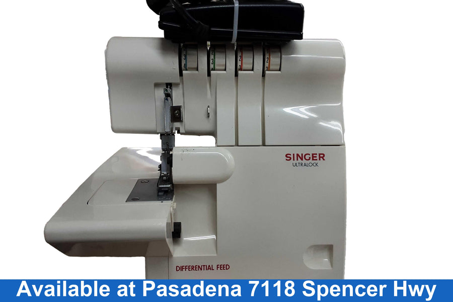 Singer 14sh654 White Sewing Machine / Accessory