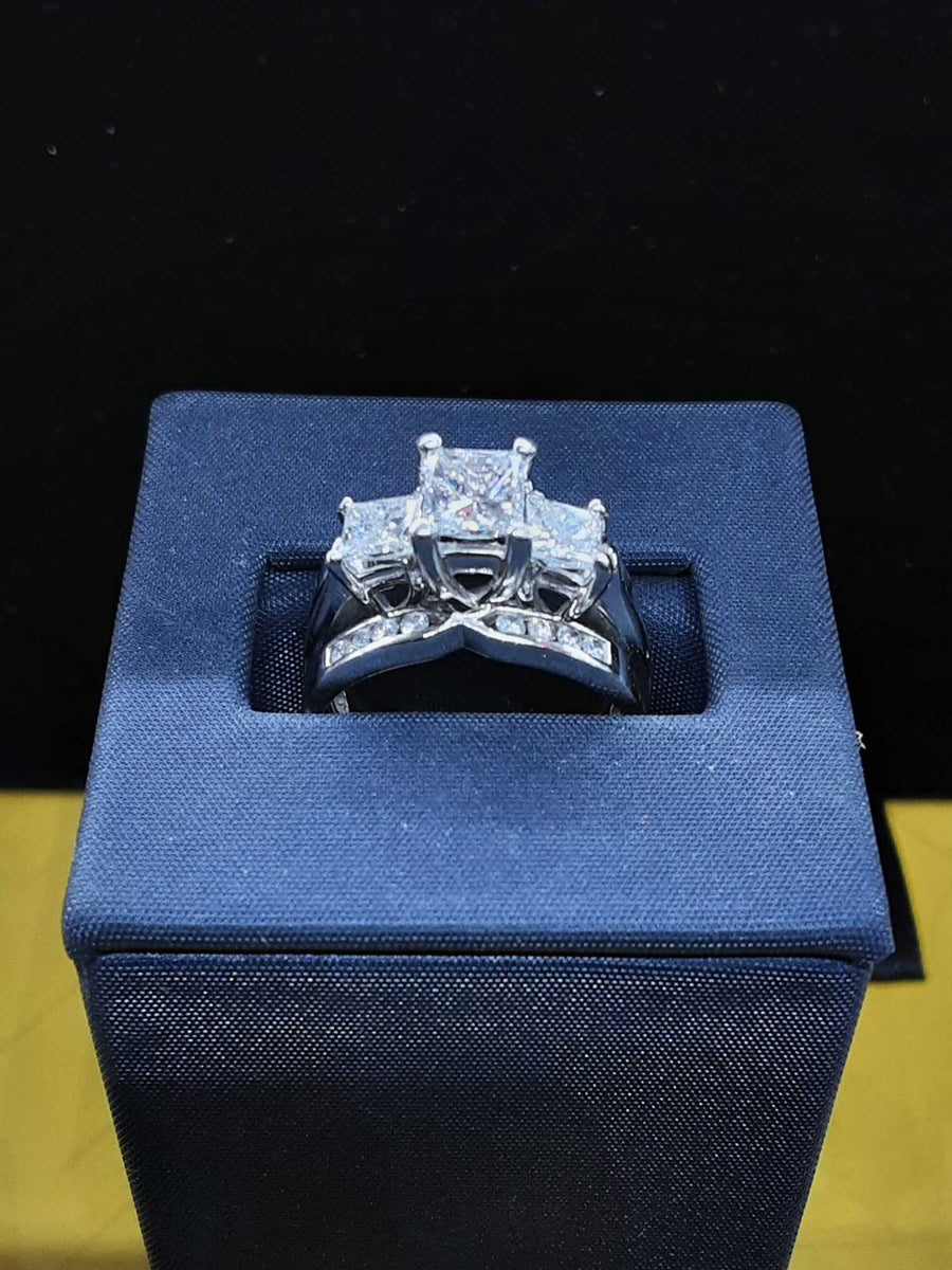 Ring - Wedding Set - Platinum 12.8 grams Size 6